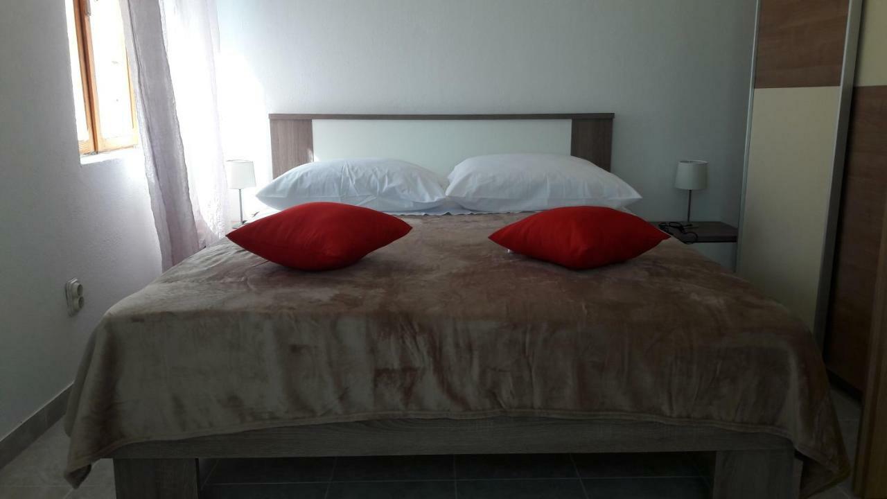 Anka'S Beach Komiza Ngoại thất bức ảnh