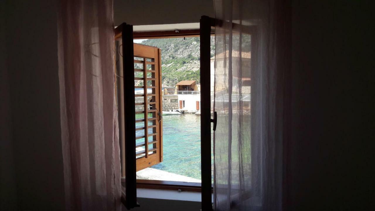 Anka'S Beach Komiza Ngoại thất bức ảnh